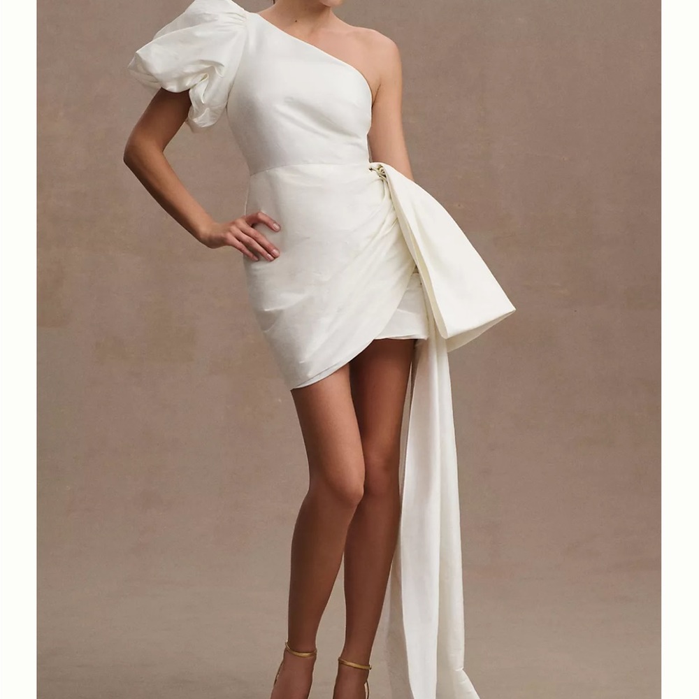 Sachin & Babi Dova Puffed One-Shoulder Bow Train Wrap Mini Dress NEW